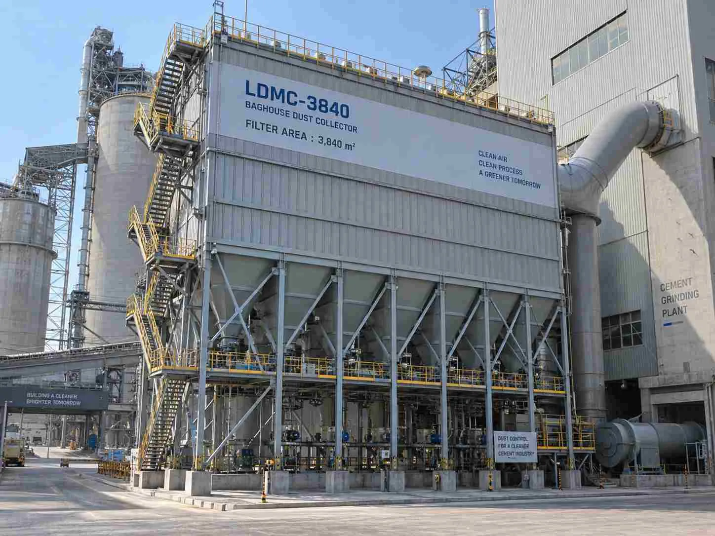 ldmc-baghouse-dust-collector-cement-installed.jpg ldmc-baghouse-dust-collector-cement-installed.jpg
